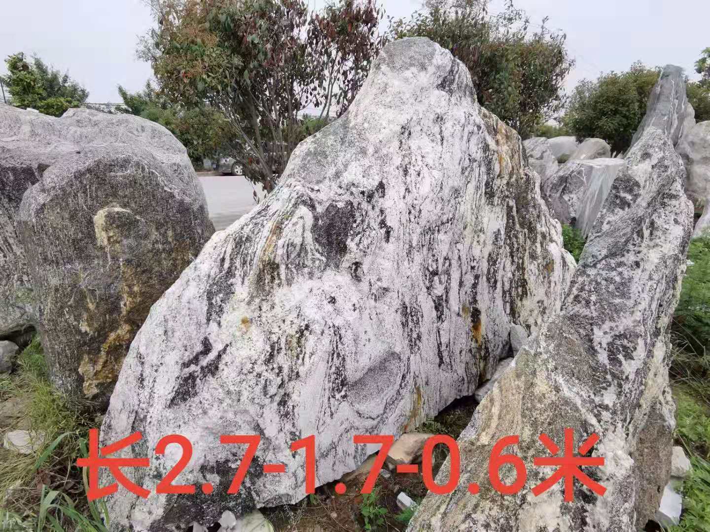 小型泰山石厂家直销