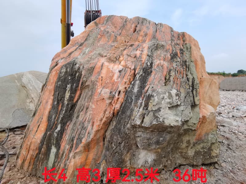 户外景观石养护实拍 户外景观石养护实拍